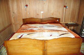 Acro Polis House Boat, Srinagar 2